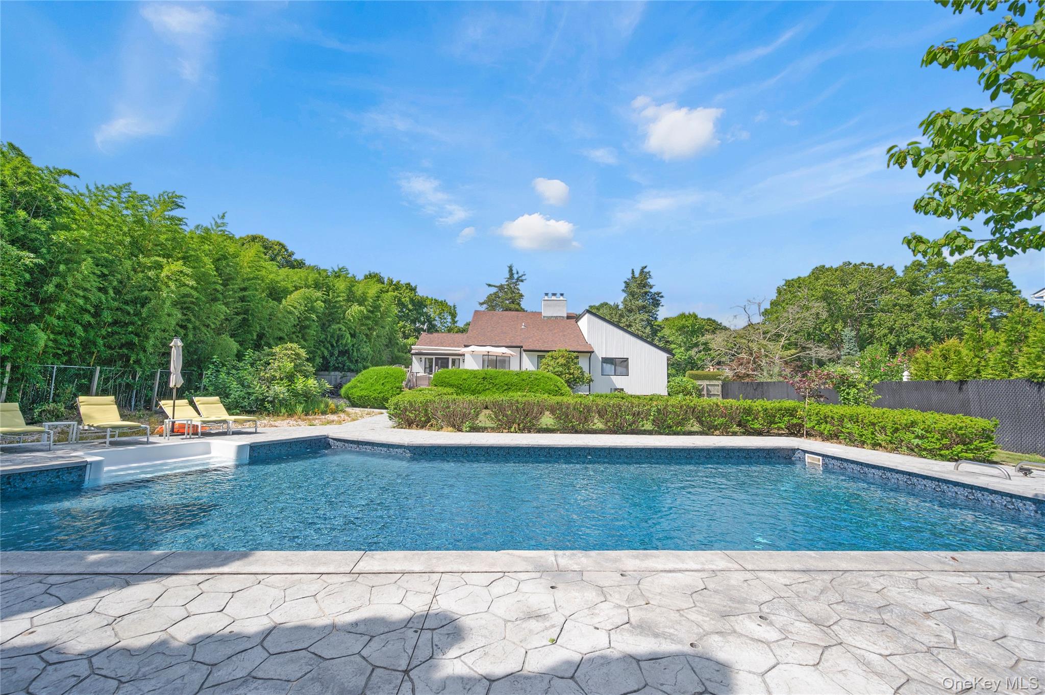 8 School Street, Hampton Bays NY 11946