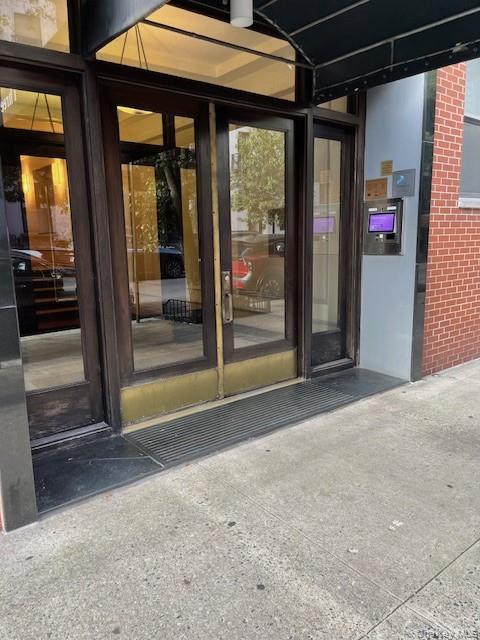 330 E 83 Street Unit 2J, Manhattan NY 10028