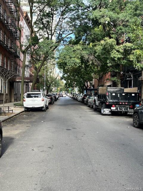 330 E 83 Street Unit 2J, Manhattan NY 10028