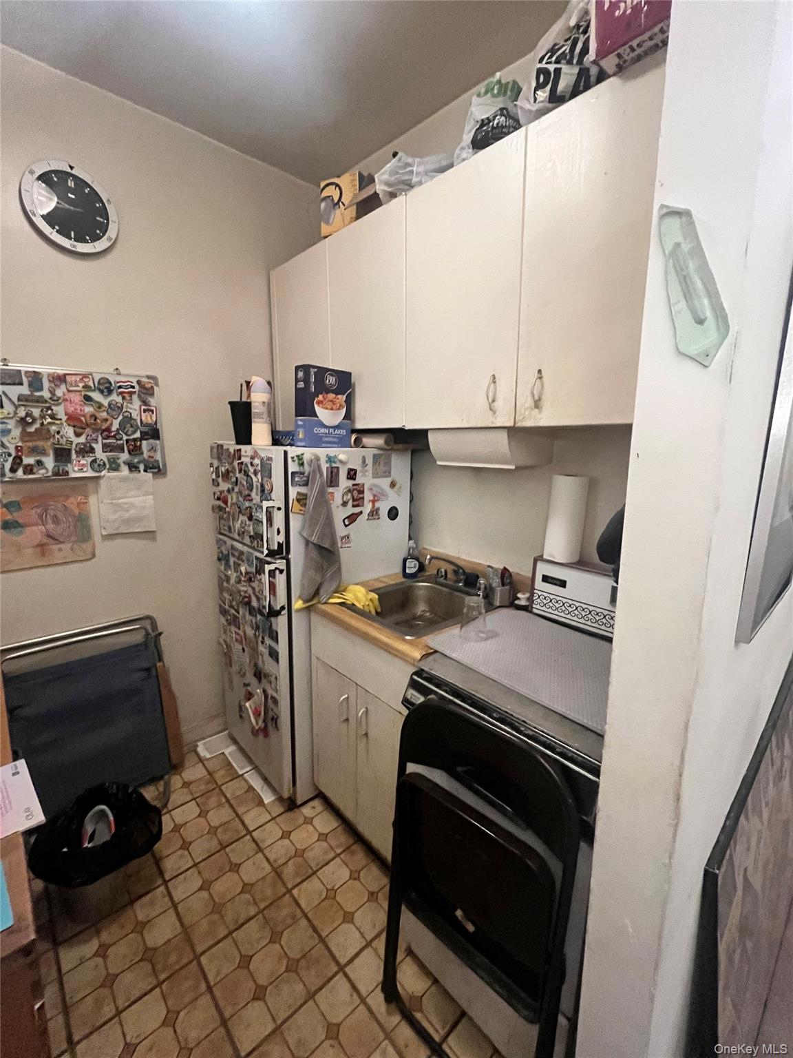 330 E 83 Street Unit 2J, Manhattan NY 10028