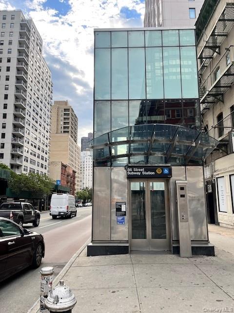 330 E 83 Street Unit 2J, Manhattan NY 10028