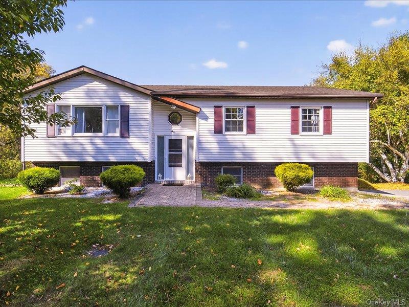 50 Cunningham Lane, Poughquag NY 12570