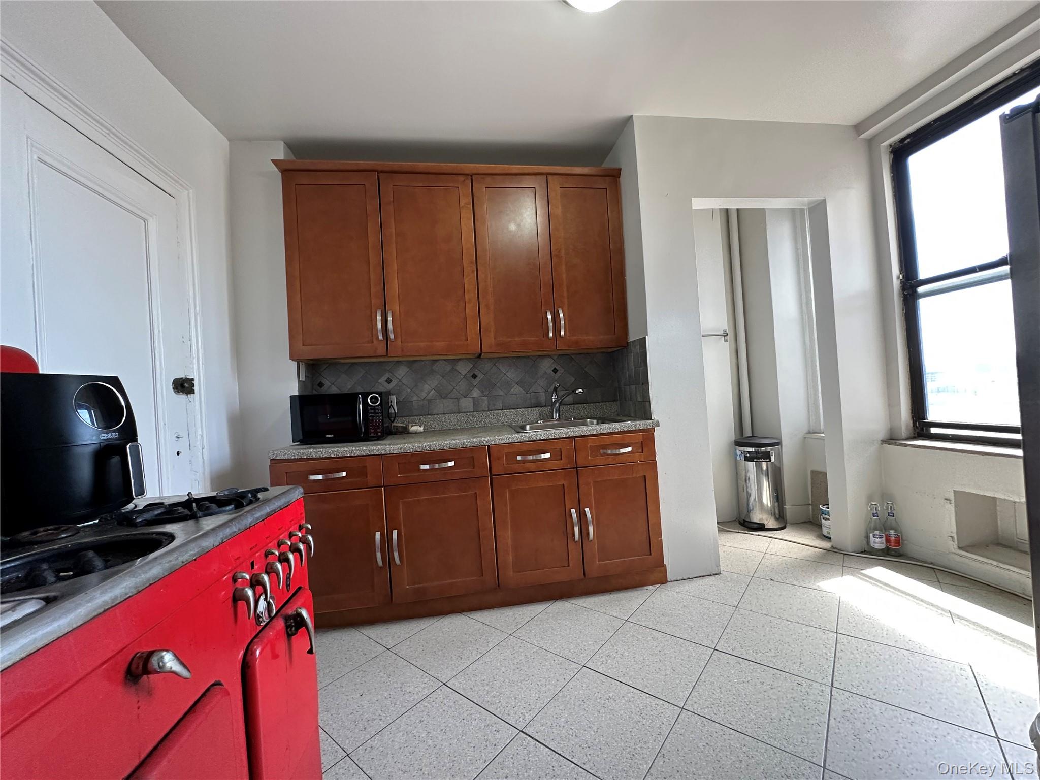 409 Edgecombe Avenue Unit 7F, Manhattan NY 10032