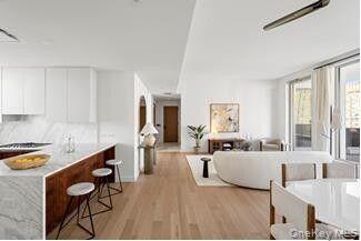 212 W 93RD Street Unit 12THFLOOR, Manhattan NY 10025