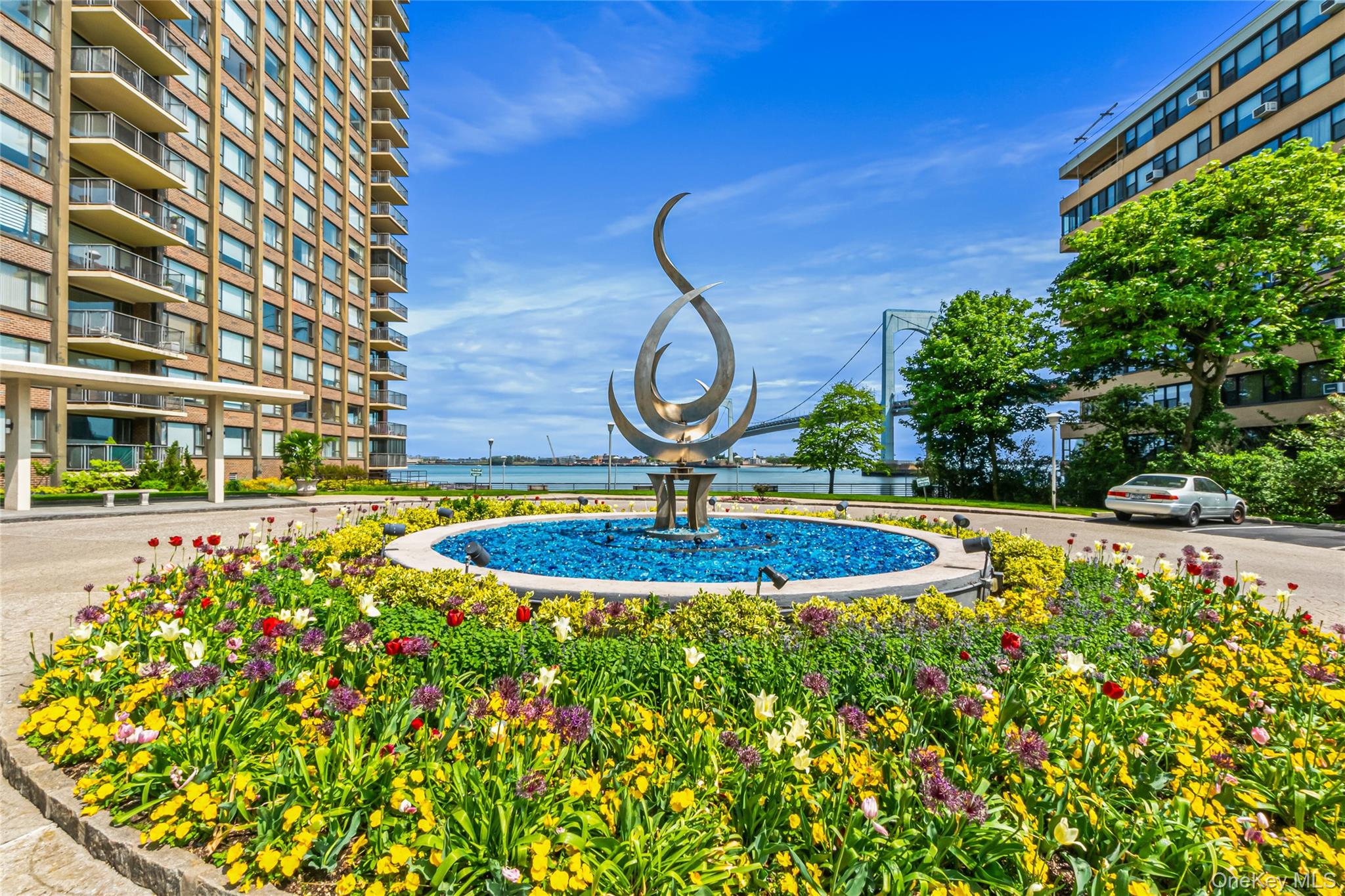 166-25 Powells Cove Boulevard Unit 19G, Beechhurst NY 11357