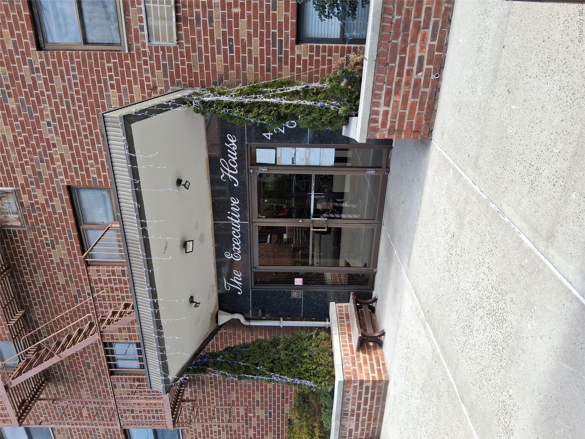 4200 herkimer Place Unit 4e, Bronx NY 10470