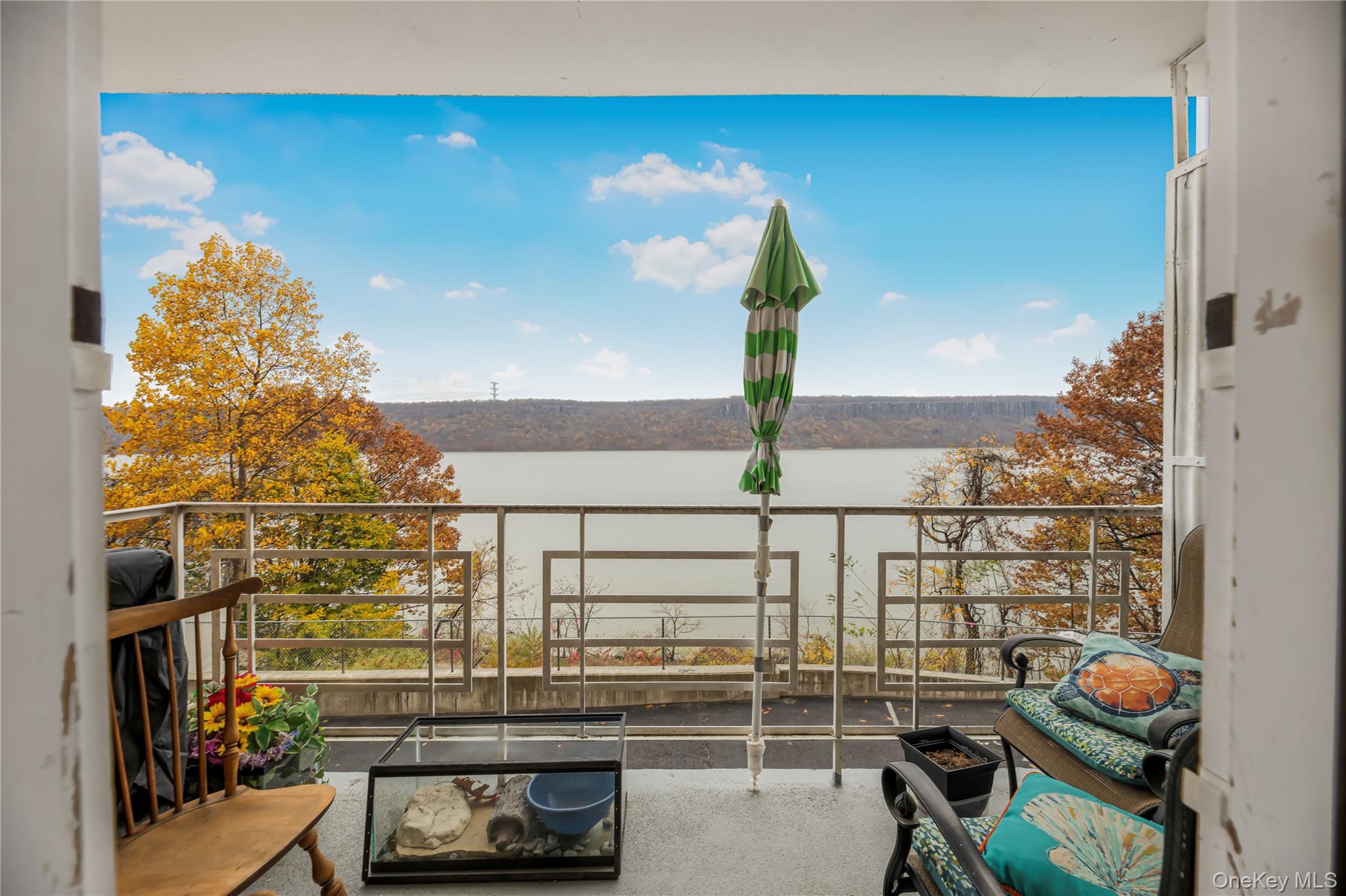 679 Warburton Avenue Unit 1M, Yonkers NY 10701