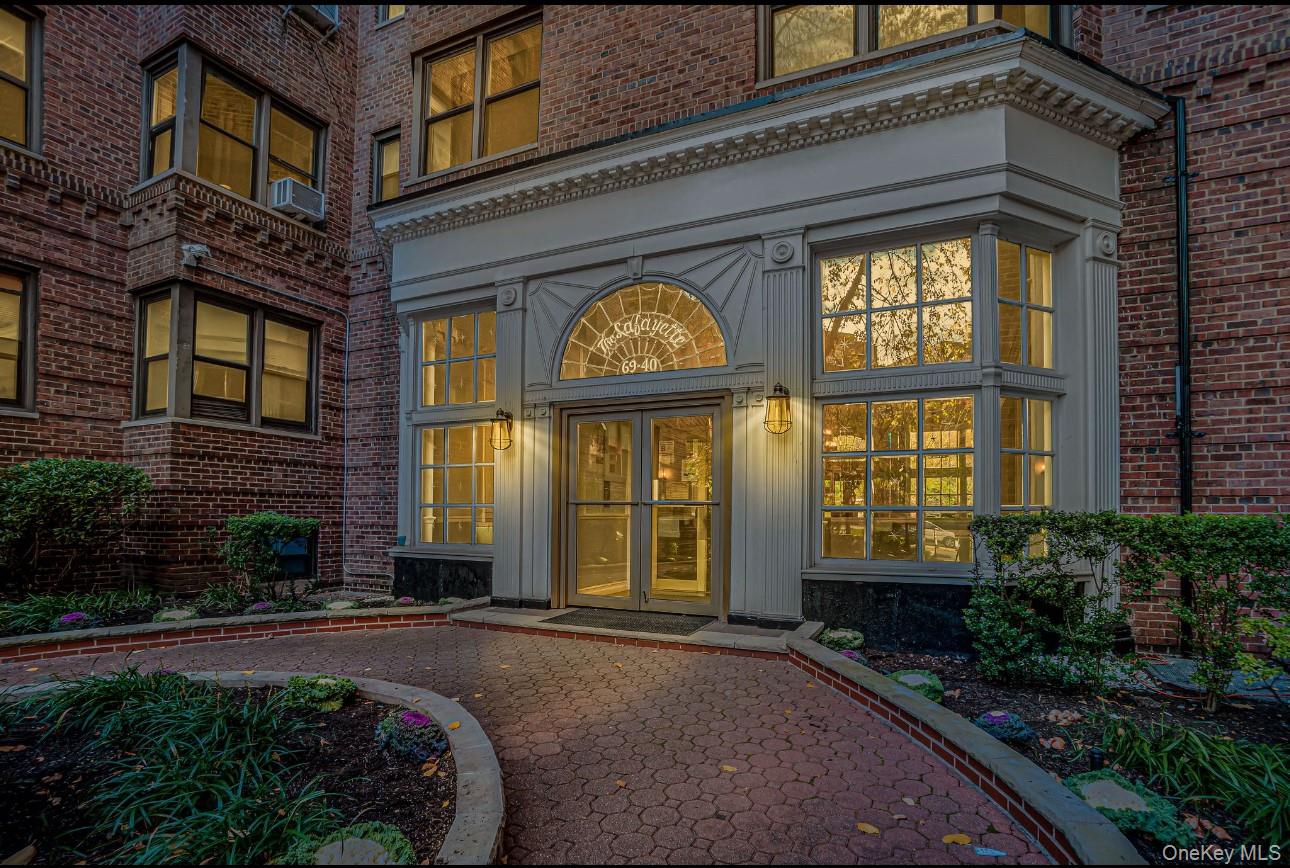 69-40 Yellowstone Boulevard Unit 119, Forest Hills NY 11375