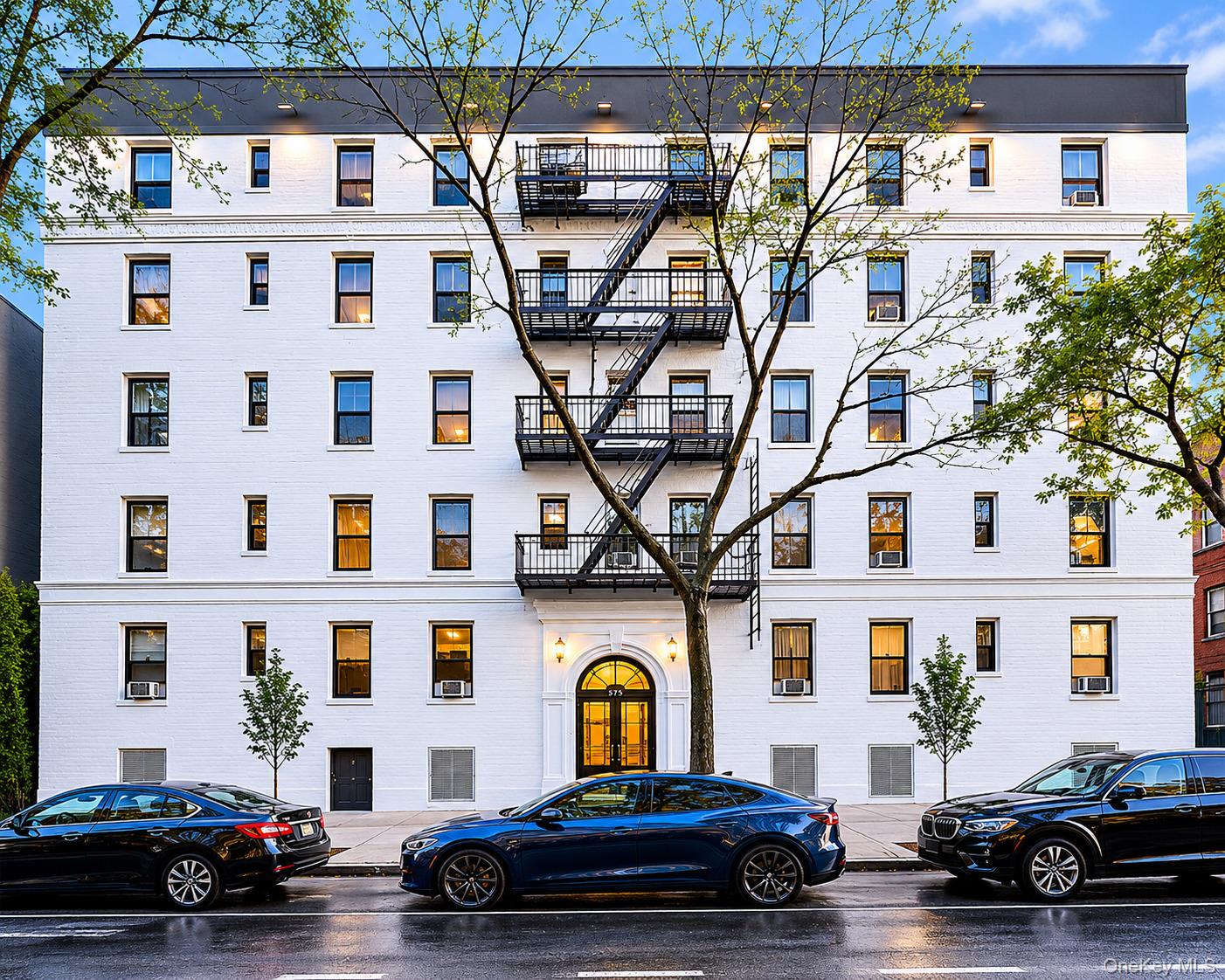 3775 64th Street Unit 31, Woodside NY 11377