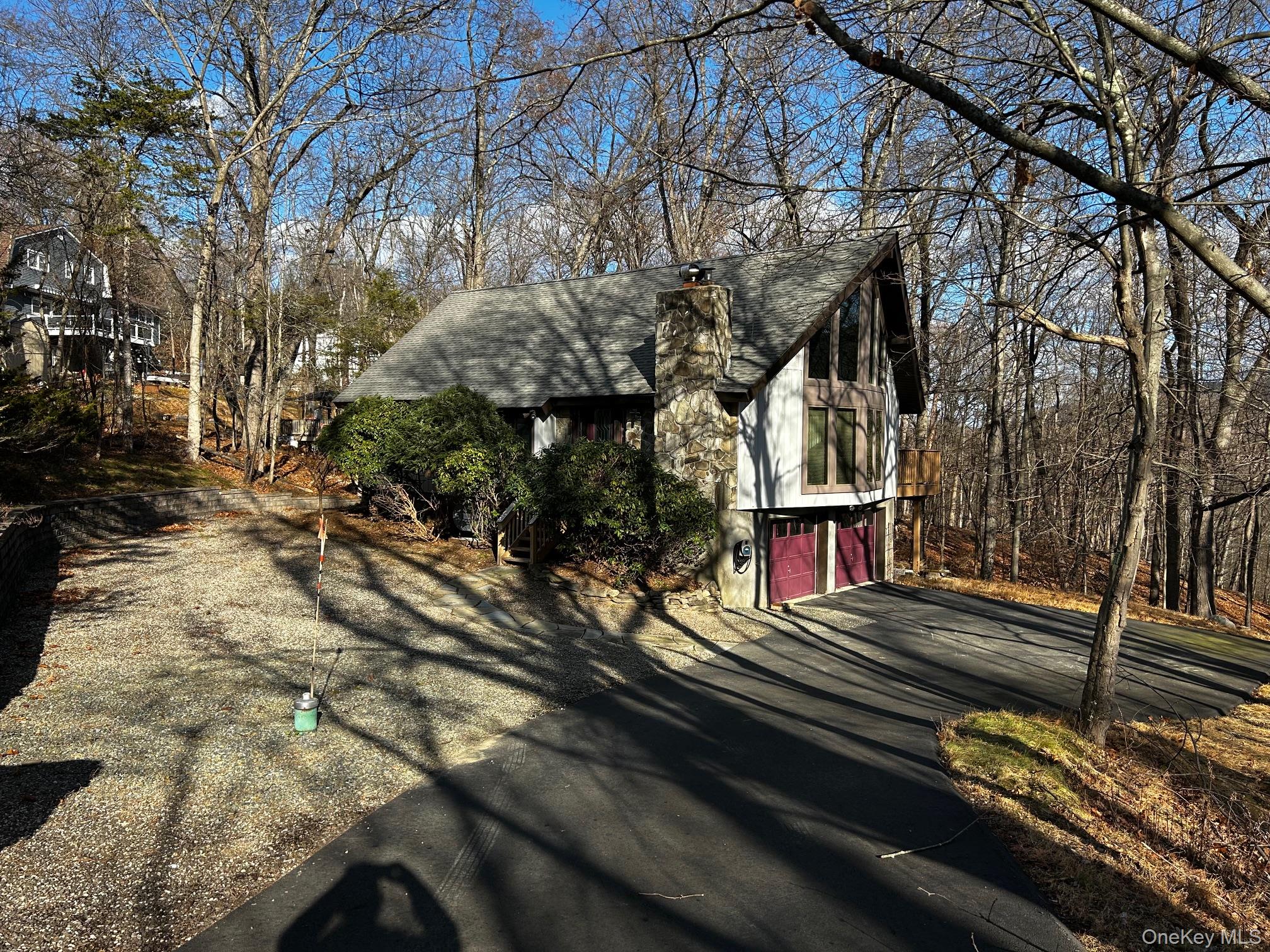 9 Kings Point Lane, Washingtonville NY 10992