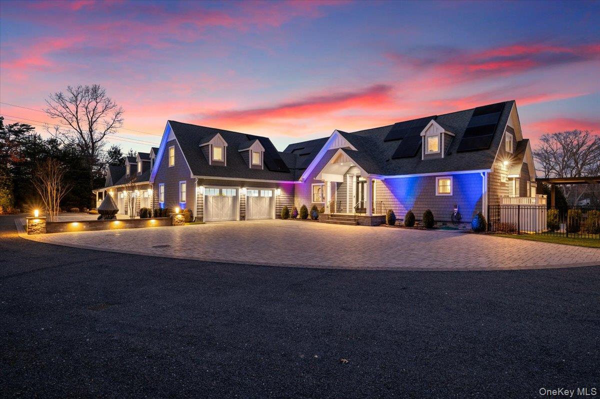 19 W Tiana Road, Hampton Bays NY 11946