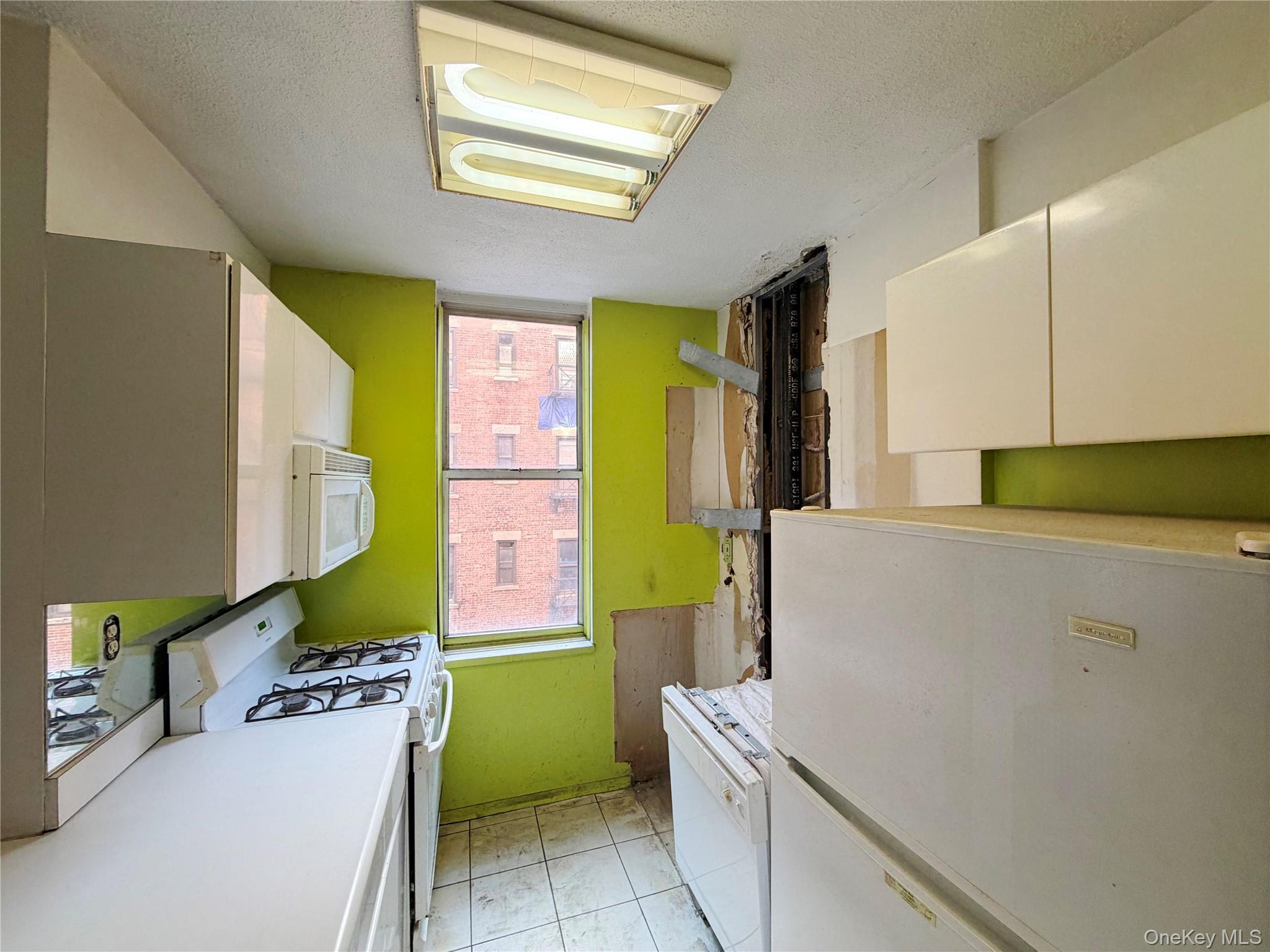 520 W 112th Street Unit 4B, Manhattan NY 10025