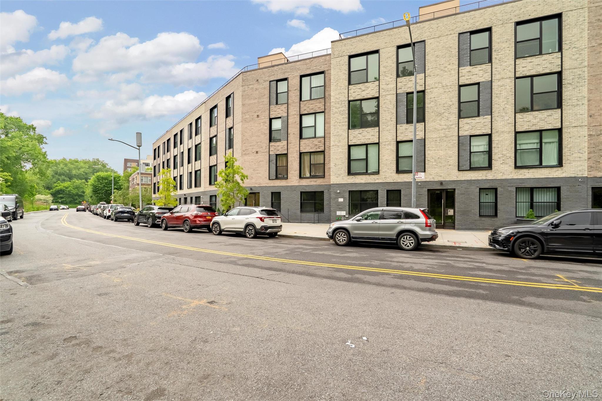 1739 Lacombe Avenue Unit 1B, Bronx NY 10473