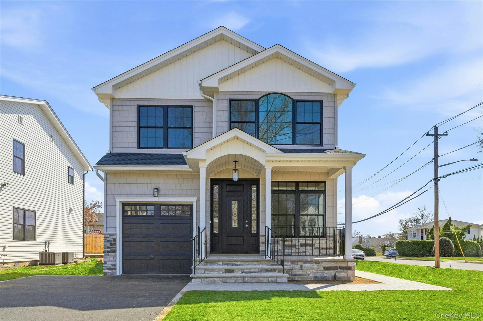 3380 Woodward Avenue, Wantagh NY 11793