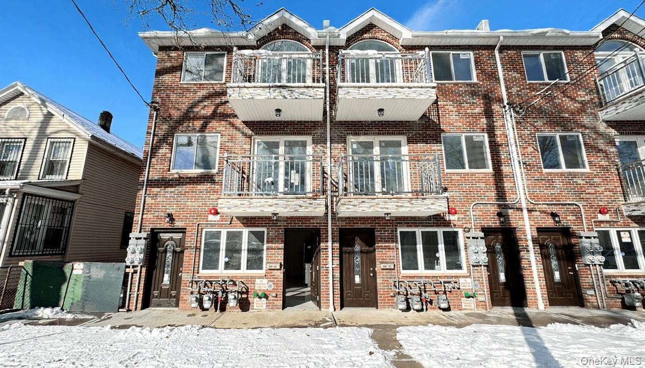 107-47 49th Ave, Corona NY 11368