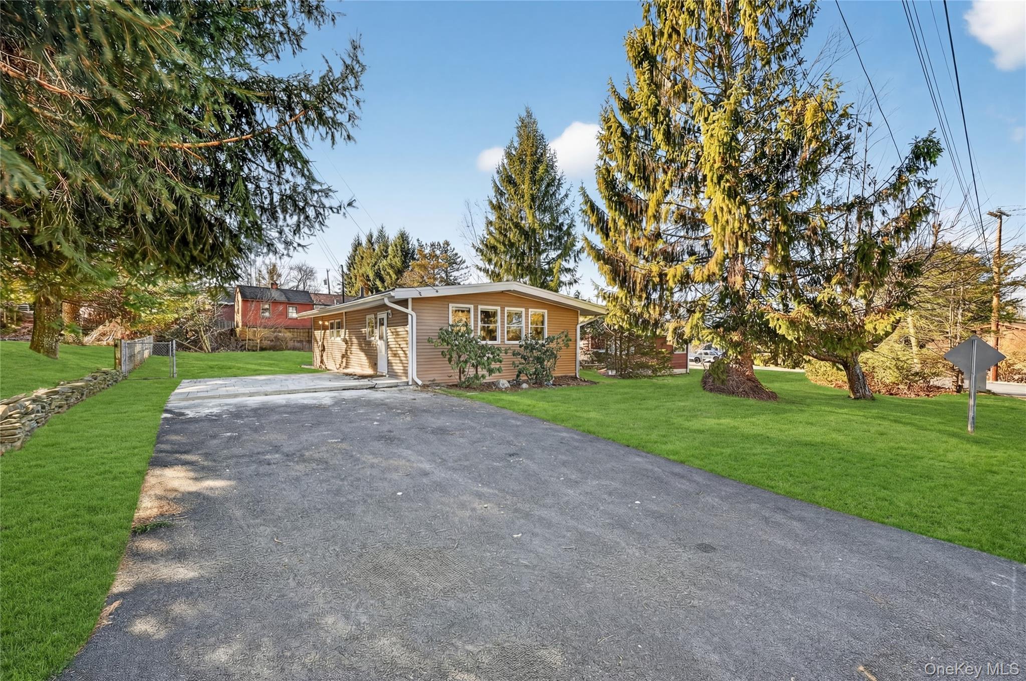 2 The Curve Road, Rock Hill NY 12775