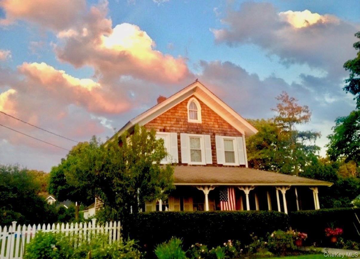 179 G Springville Road, Hampton Bays NY 11946
