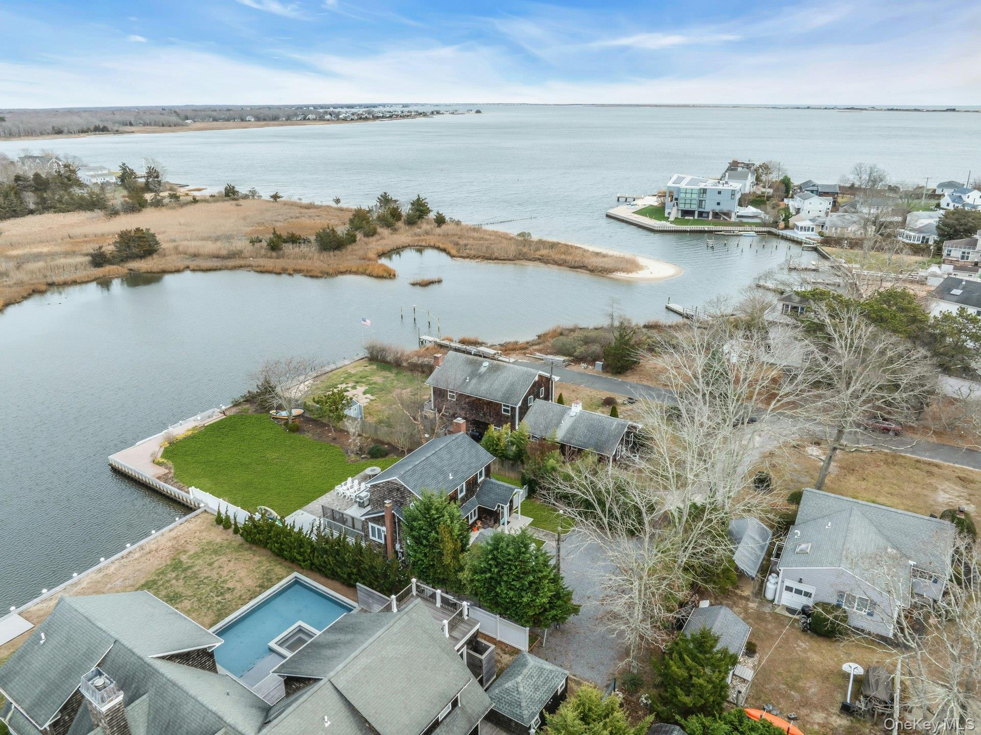 53 W End Avenue, East Quogue NY 11942