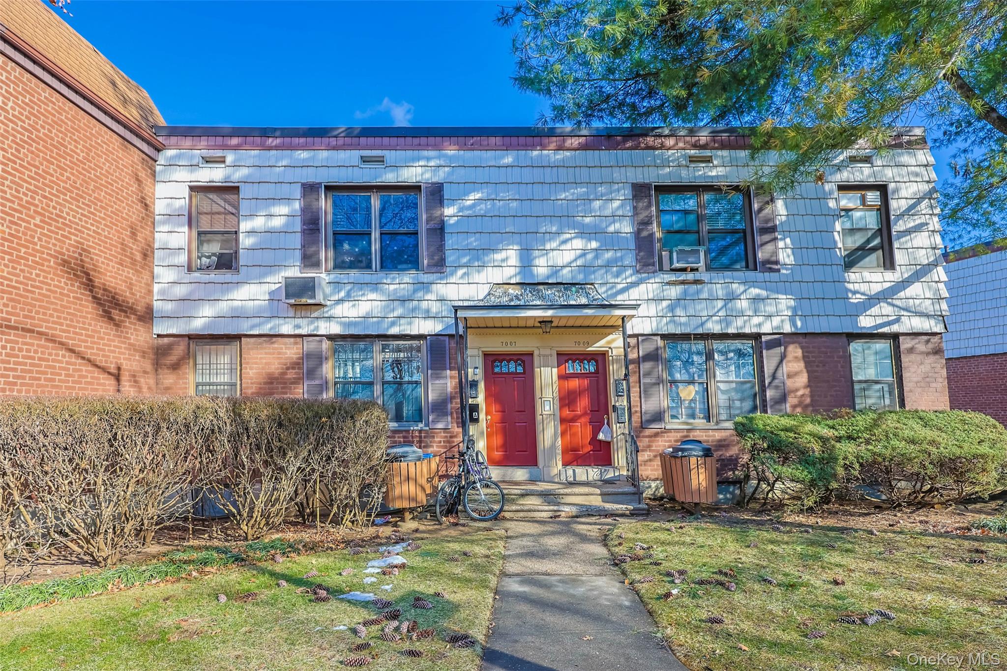 70-07 Park Drive E Unit A, Kew Garden Hills NY 11367