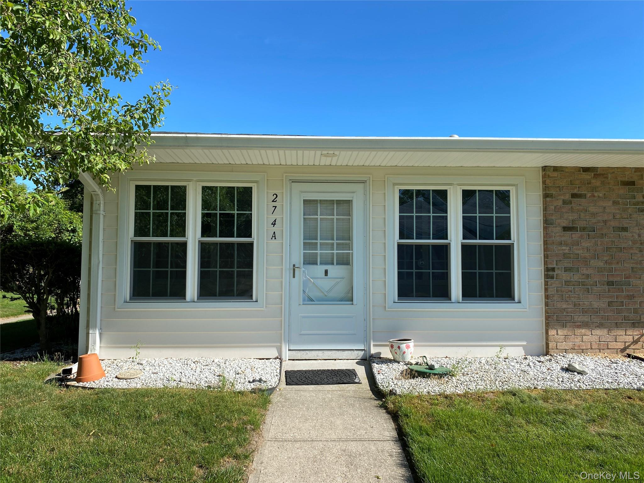 274 Berwick Court Unit A, Ridge NY 11961