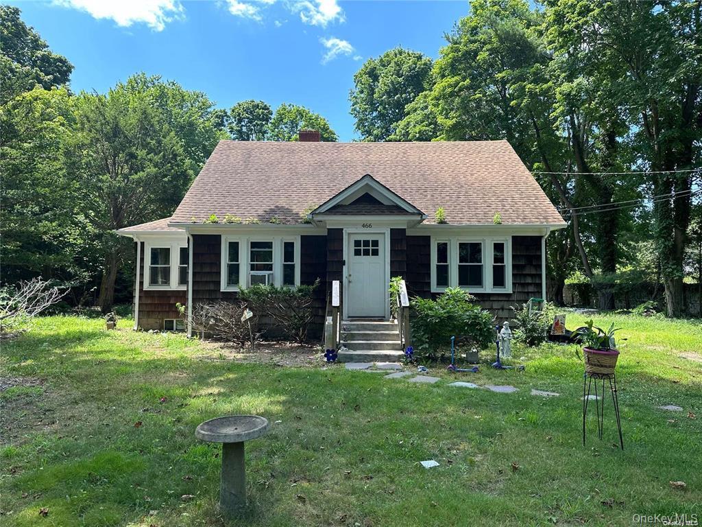 466 Munsell Road, East Patchogue NY 11772