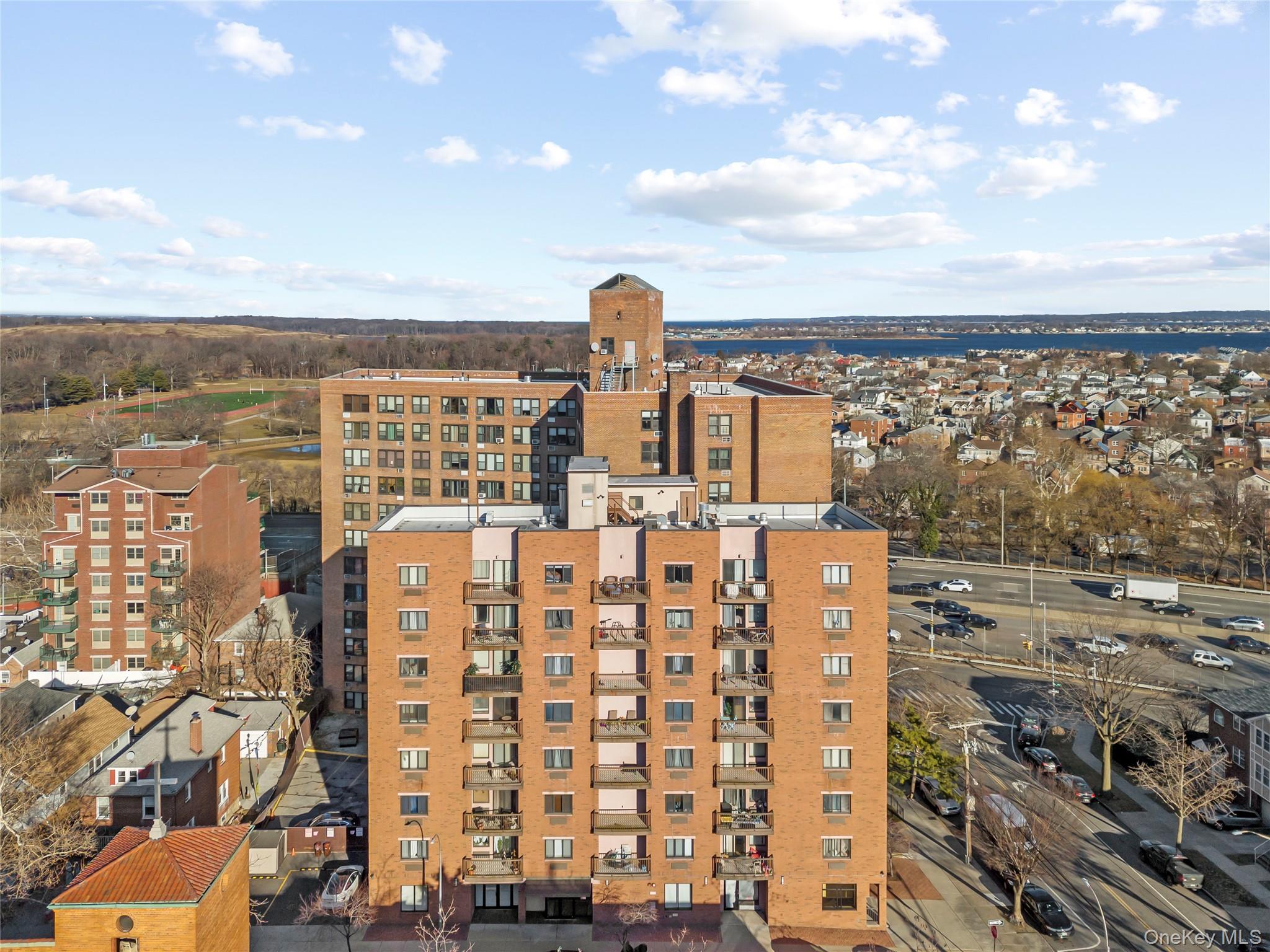 1600 Parkview Avenue Unit 7C, Bronx NY 10461
