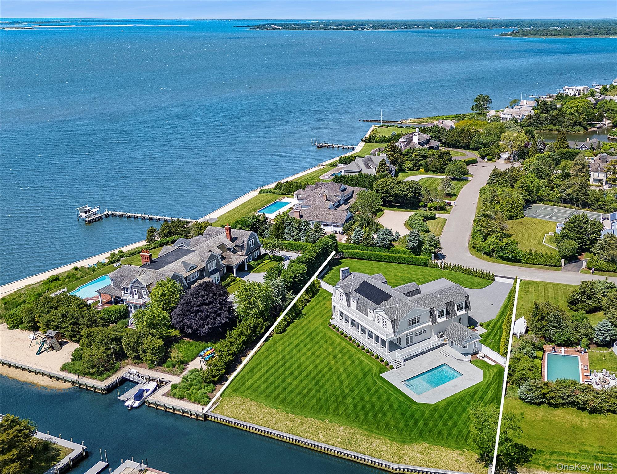 44 Club Lane, Remsenburg NY 11960