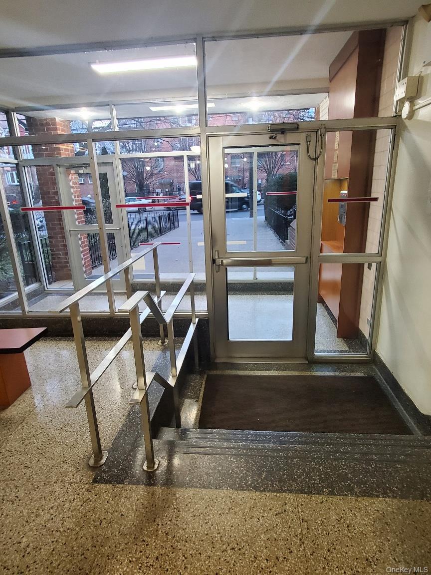 33-44 Junction Boulevard Unit 6X, Jackson Heights NY 11372