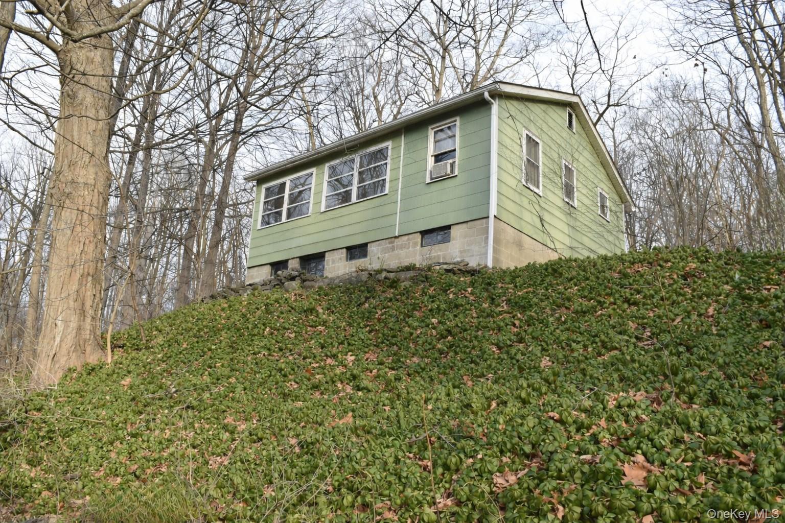 36 Paradise Hill, Highland Mills NY 12518