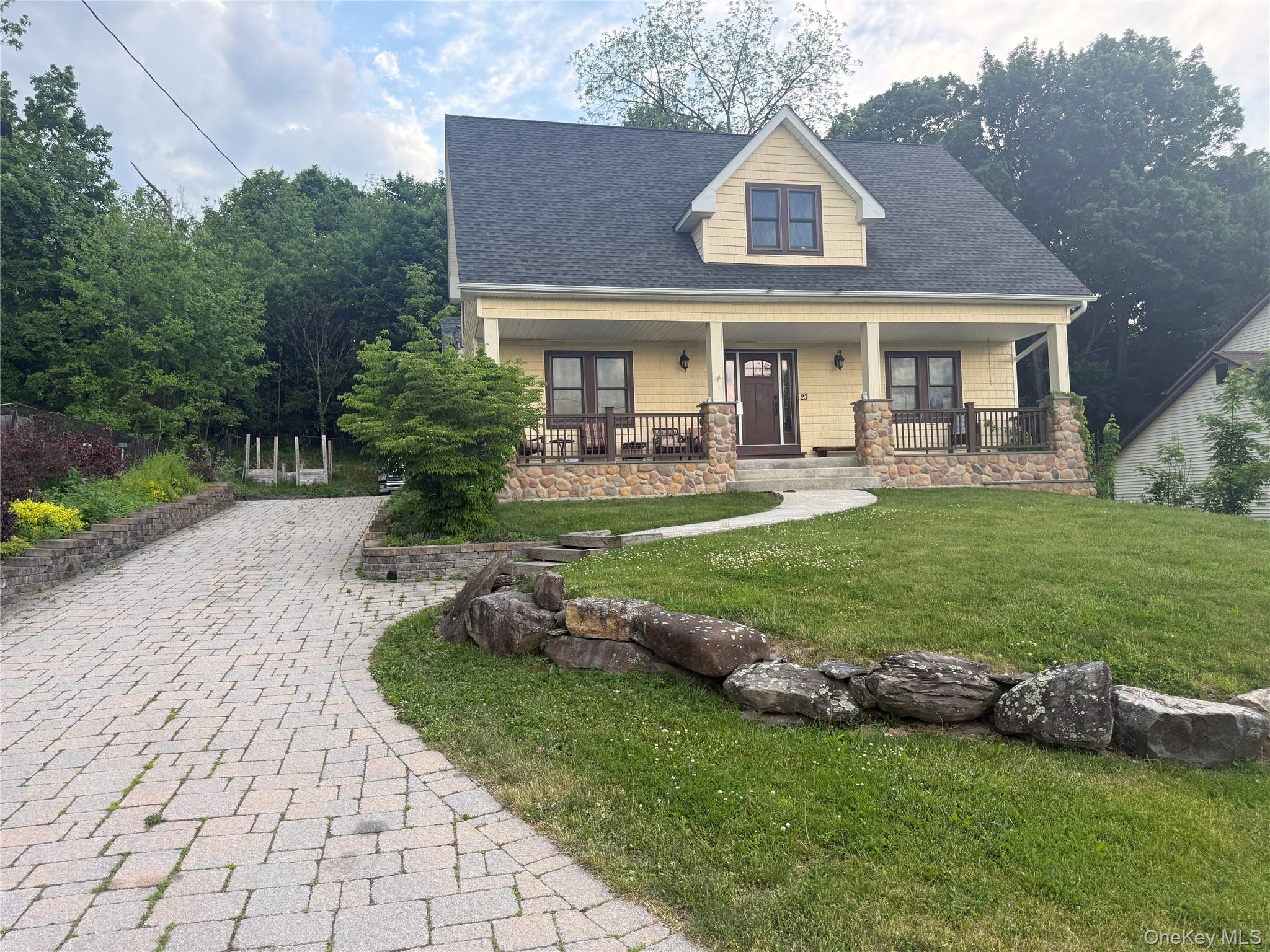 23 Swezey Place, Monroe NY 10950