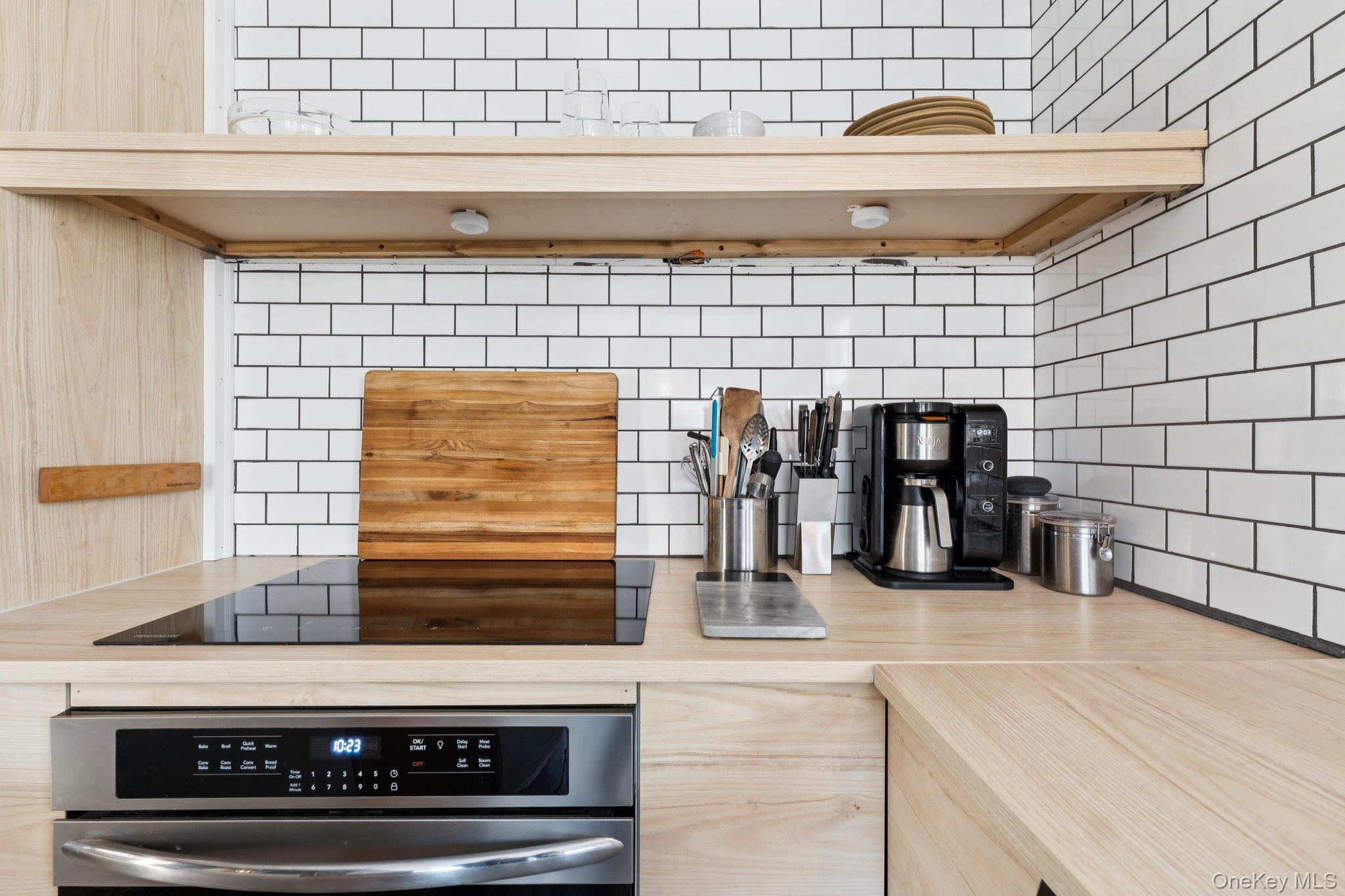 176 Maple Avenue, Flanders NY 11901