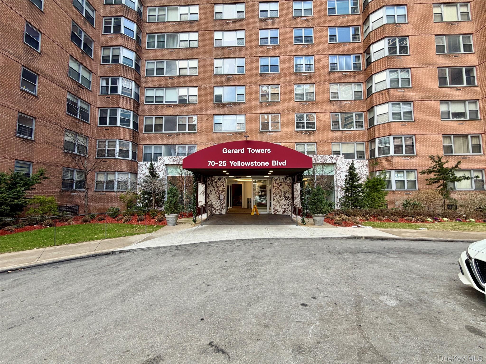 70-25 Yellowstone Boulevard Unit 3H, Forest Hills NY 11375