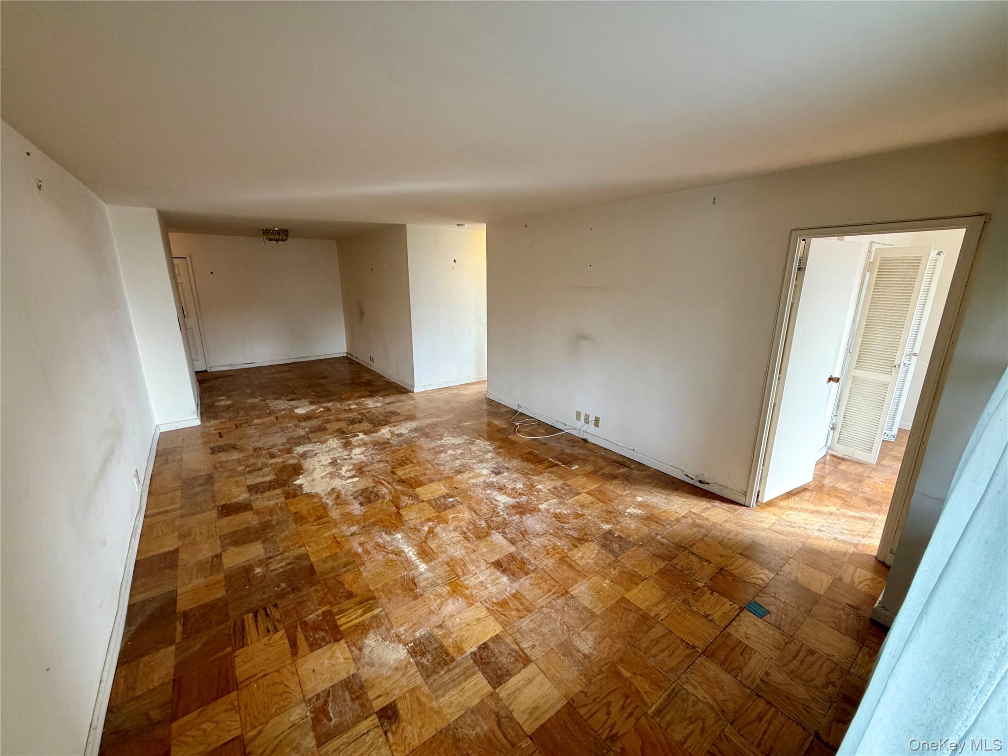 70-25 Yellowstone Boulevard Unit 3H, Forest Hills NY 11375