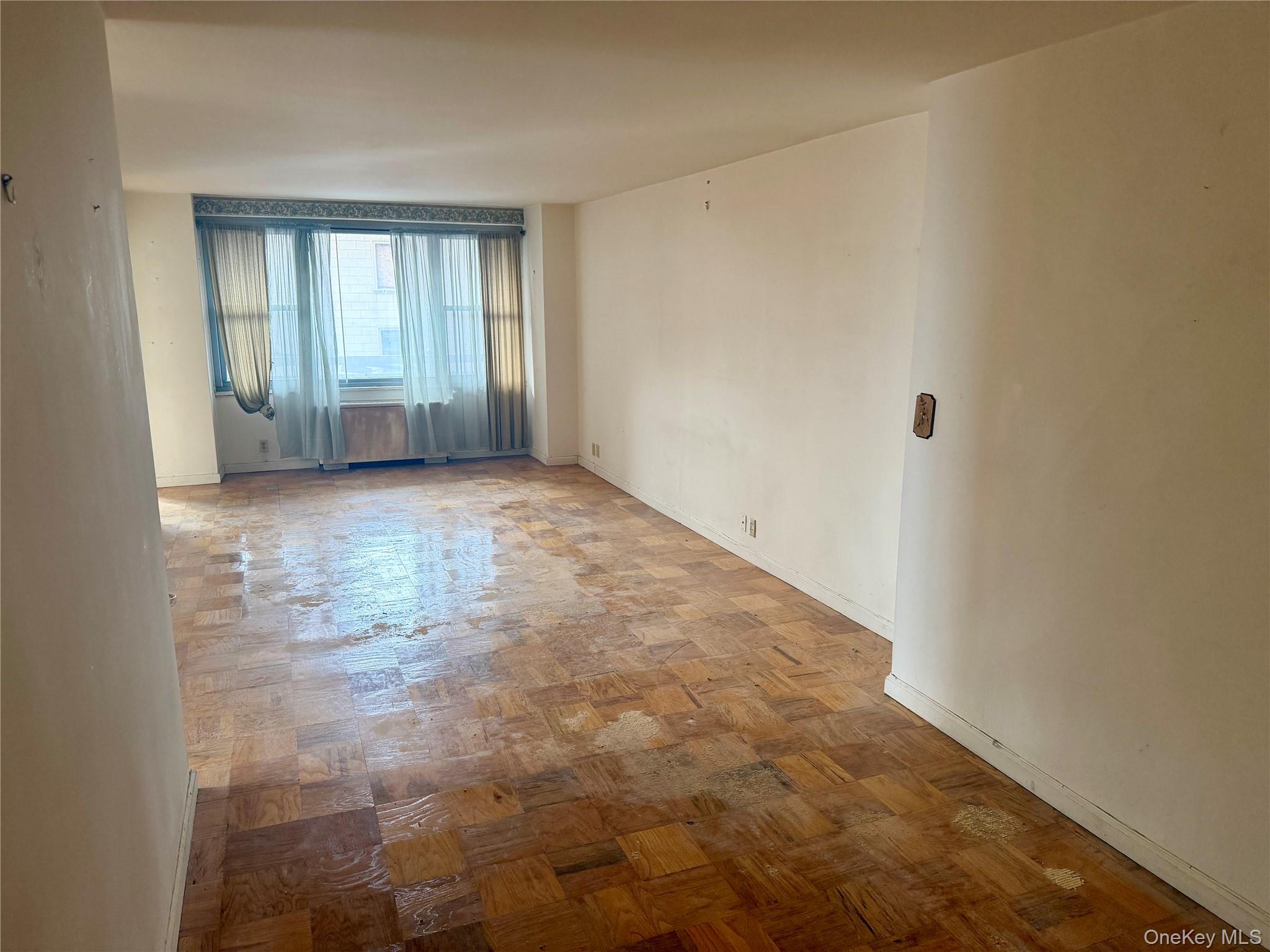 70-25 Yellowstone Boulevard Unit 3H, Forest Hills NY 11375