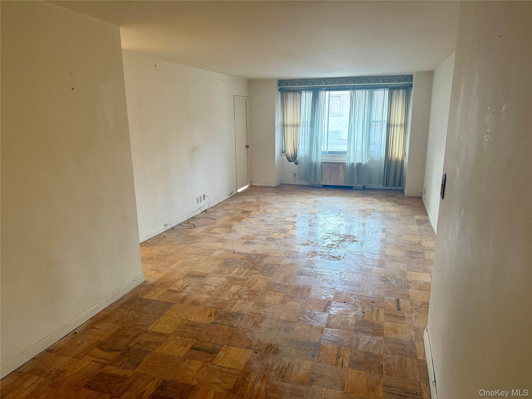 70-25 Yellowstone Boulevard Unit 3H, Forest Hills NY 11375