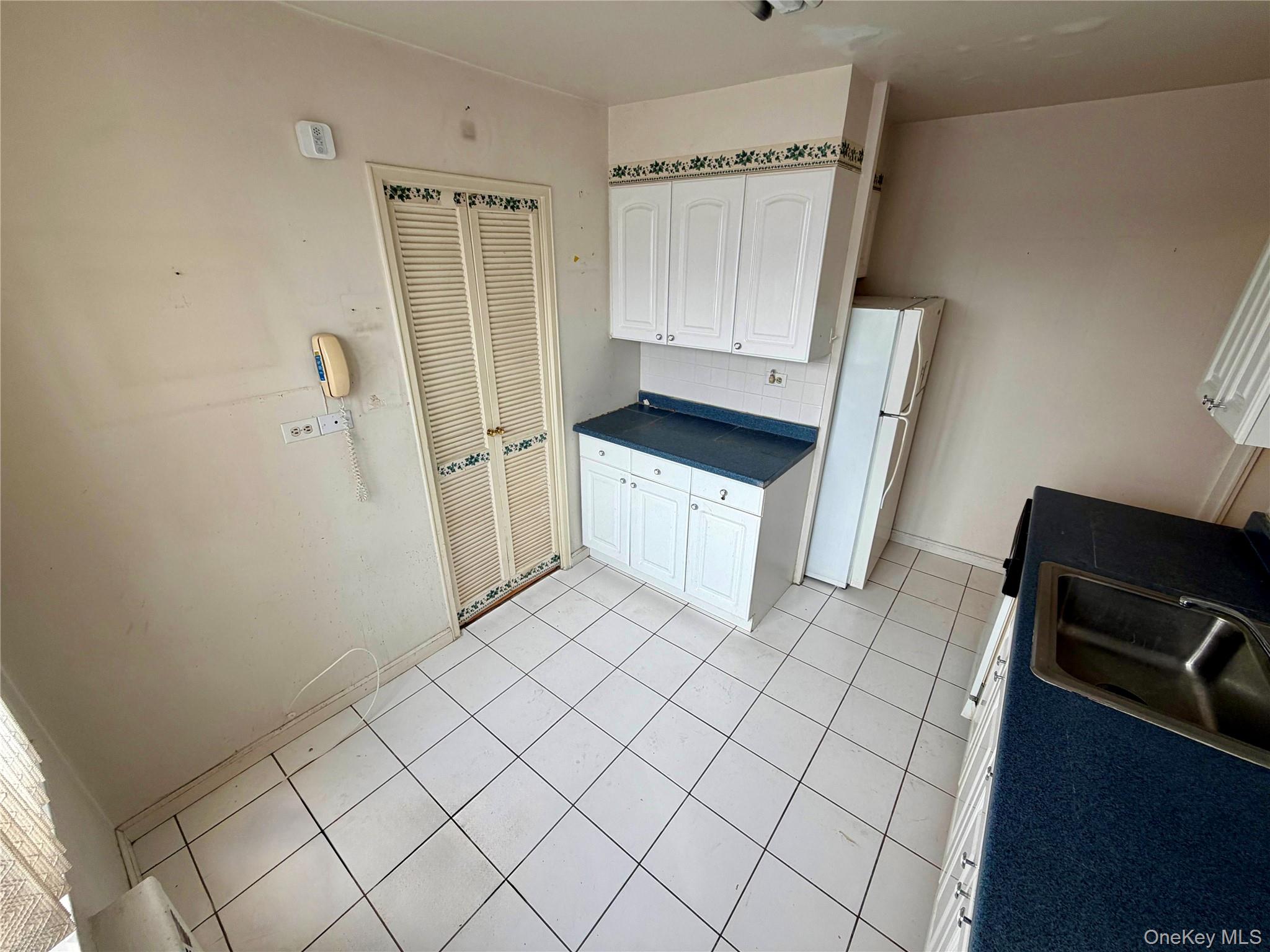 70-25 Yellowstone Boulevard Unit 3H, Forest Hills NY 11375