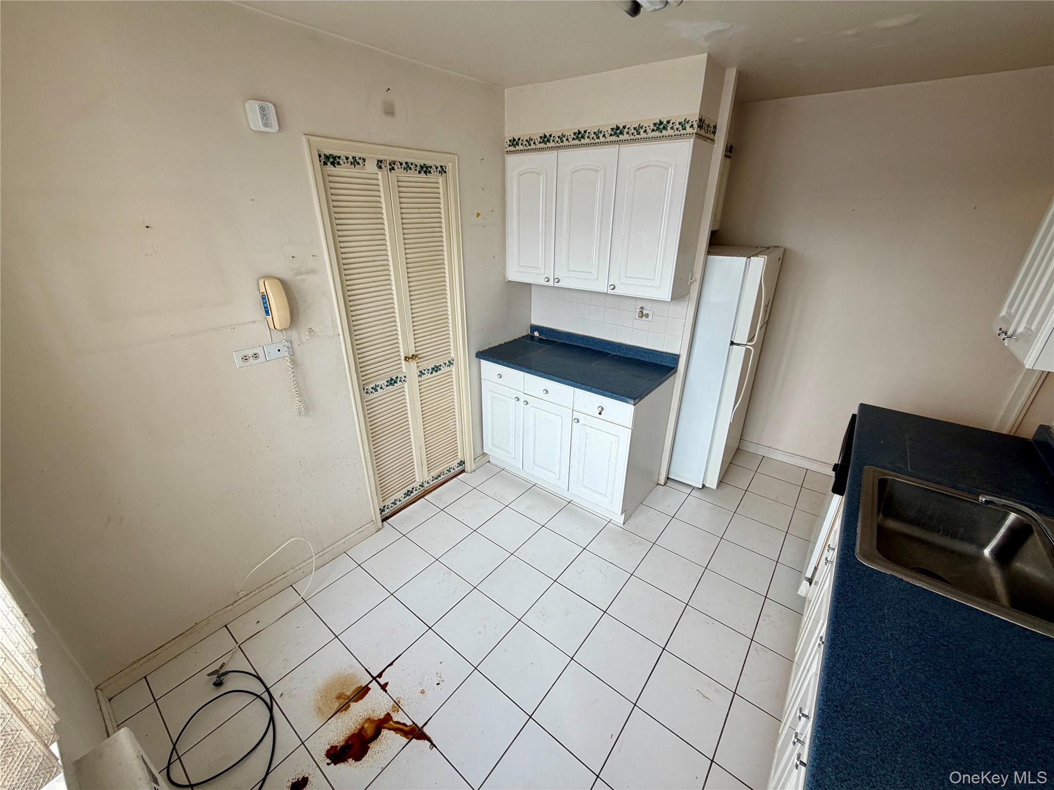 70-25 Yellowstone Boulevard Unit 3H, Forest Hills NY 11375