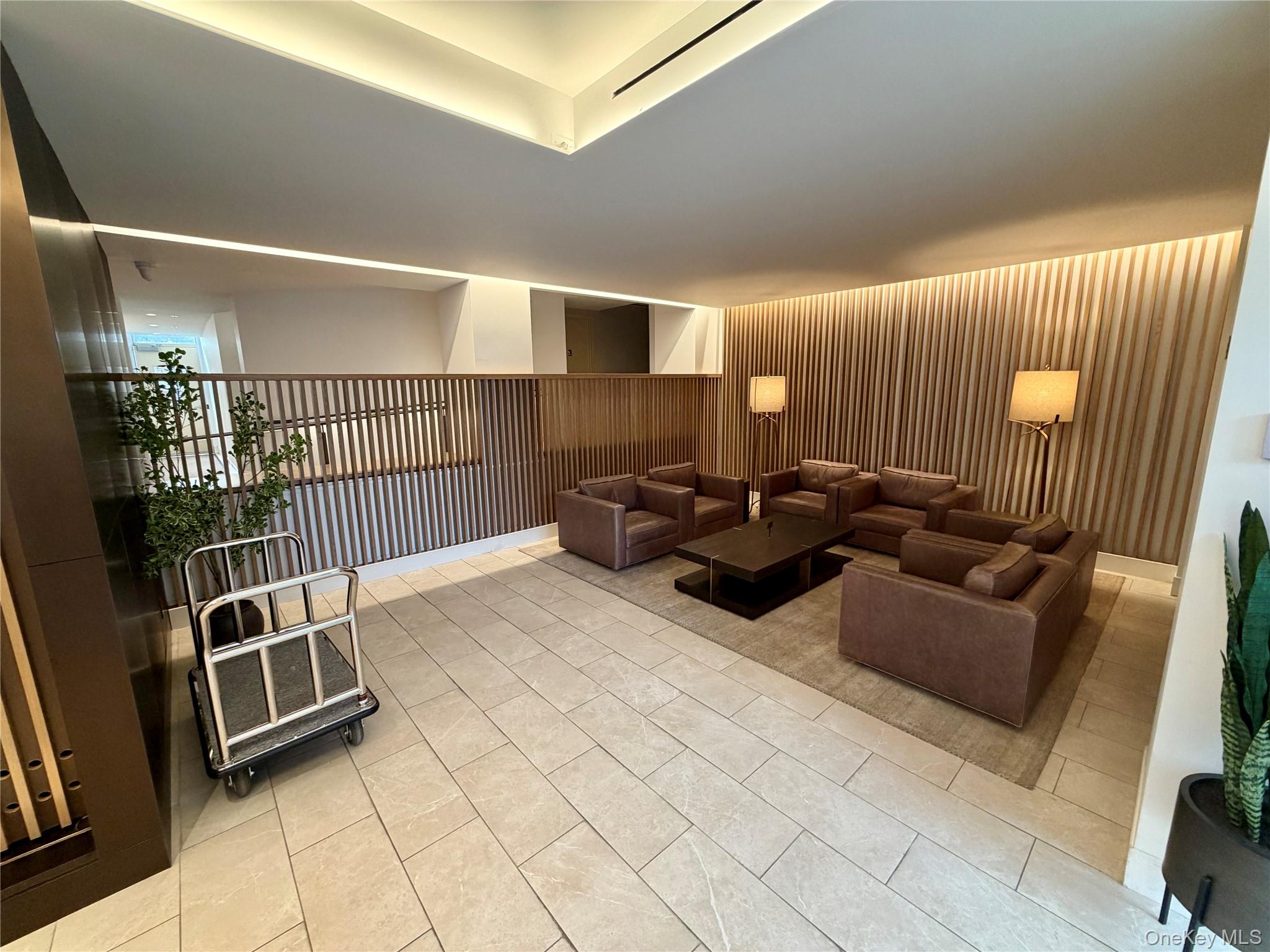 70-25 Yellowstone Boulevard Unit 3H, Forest Hills NY 11375