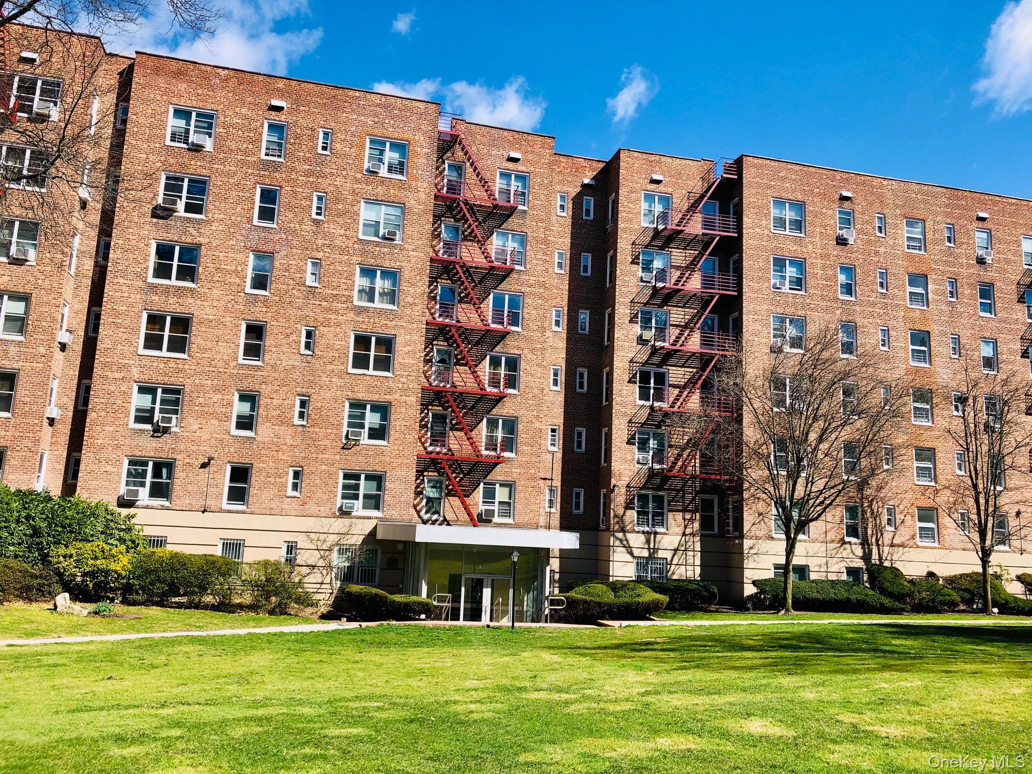 1300 Midland Avenue Unit A-36, Yonkers NY 10704