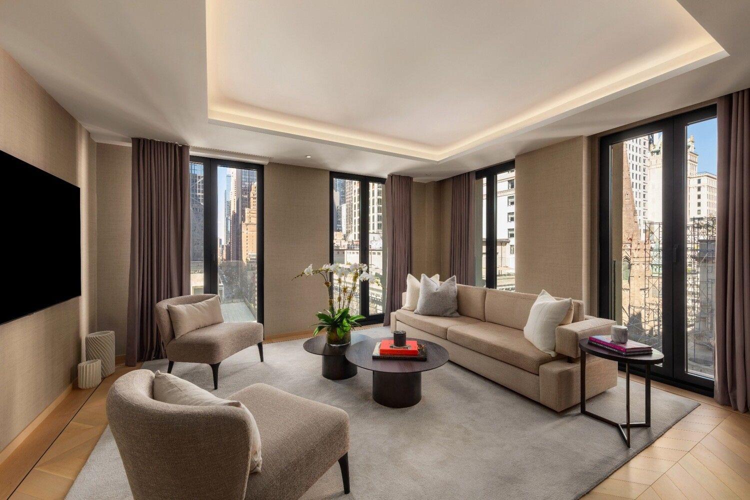 685 5TH Avenue Unit 19A, Manhattan NY 10022