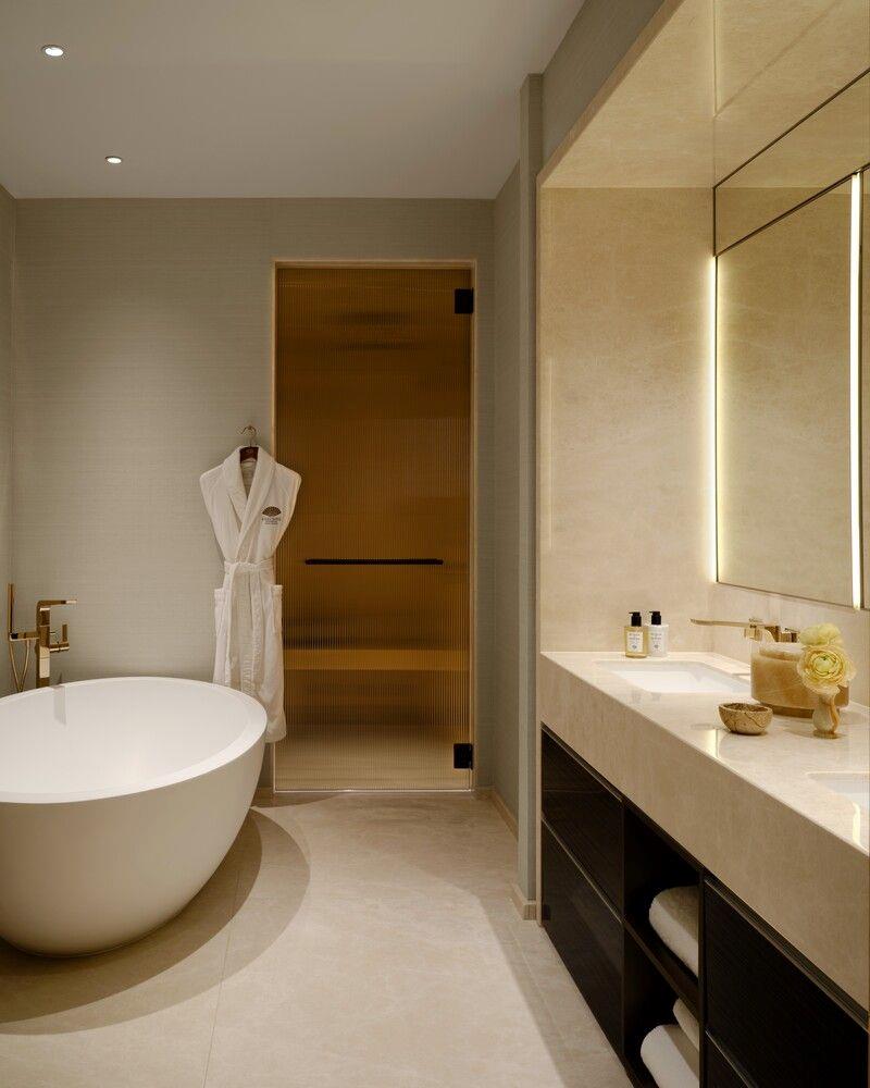 685 5TH Avenue Unit 22A, Manhattan NY 10022