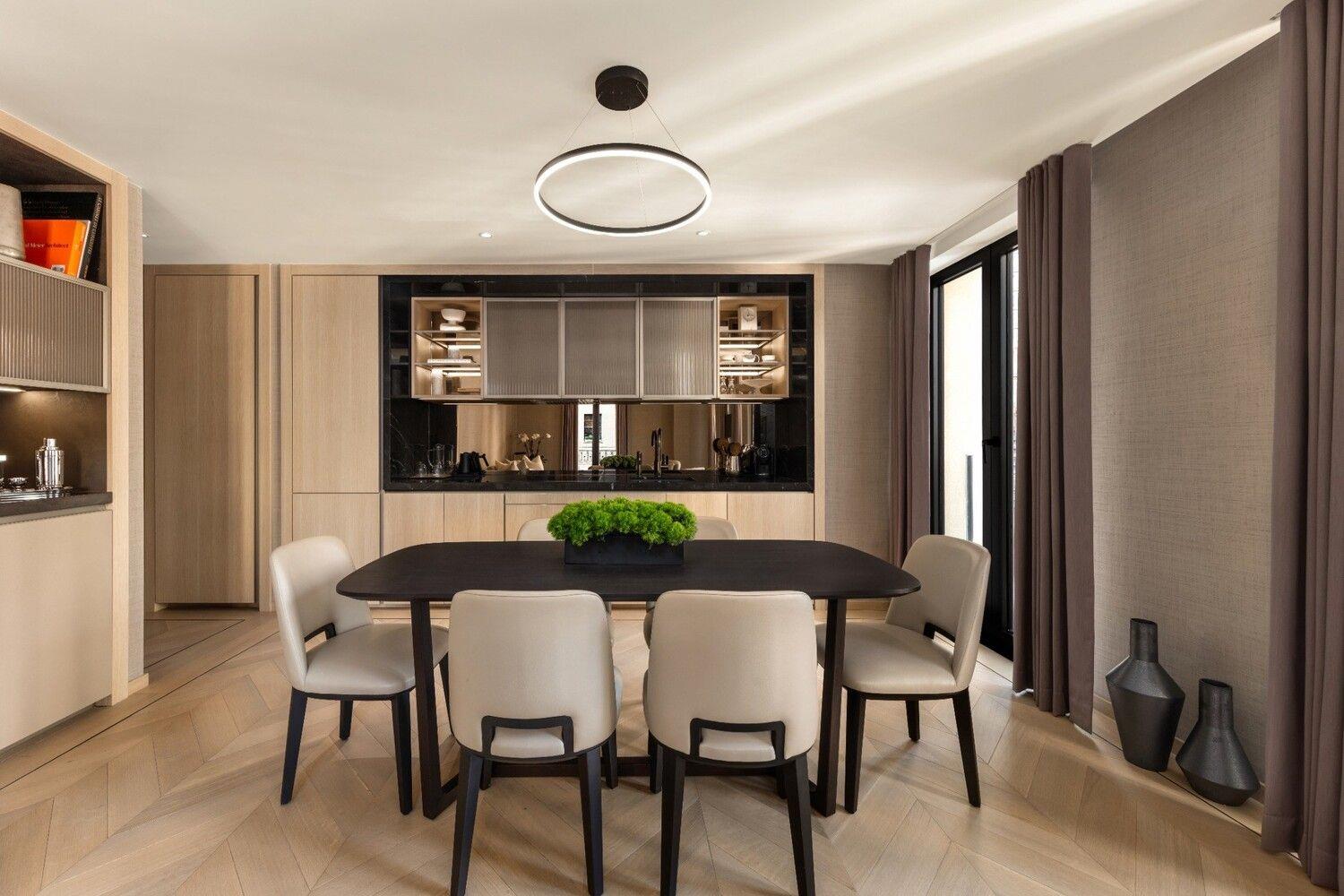 685 5TH Avenue Unit 8A, Manhattan NY 10022