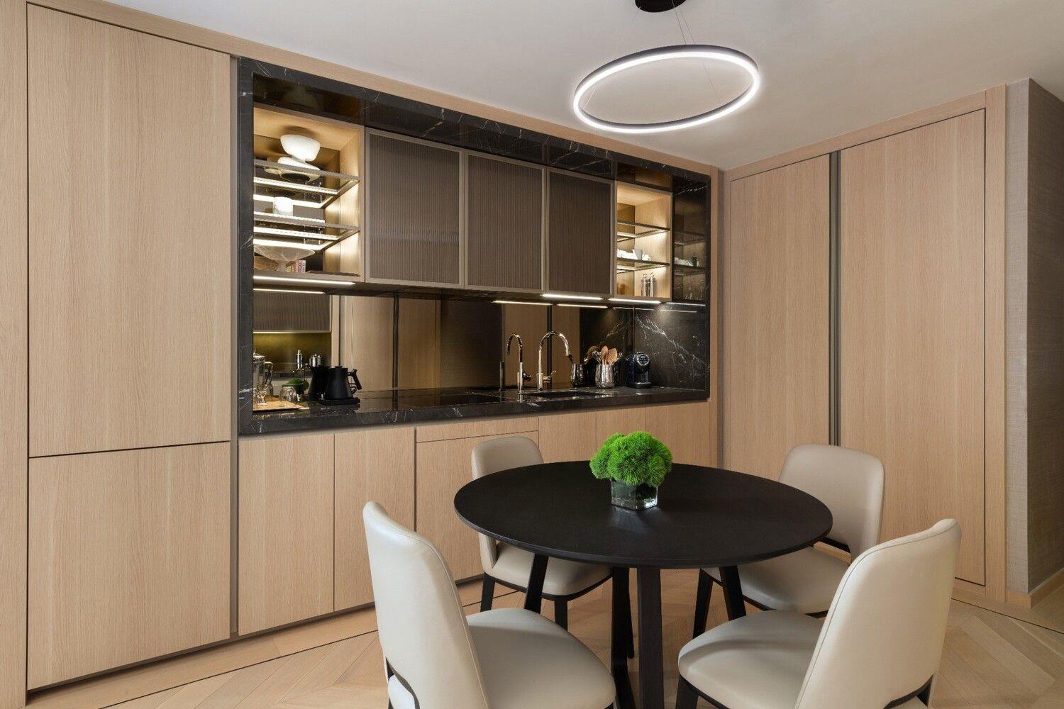 685 5TH Avenue Unit 8F, Manhattan NY 10022