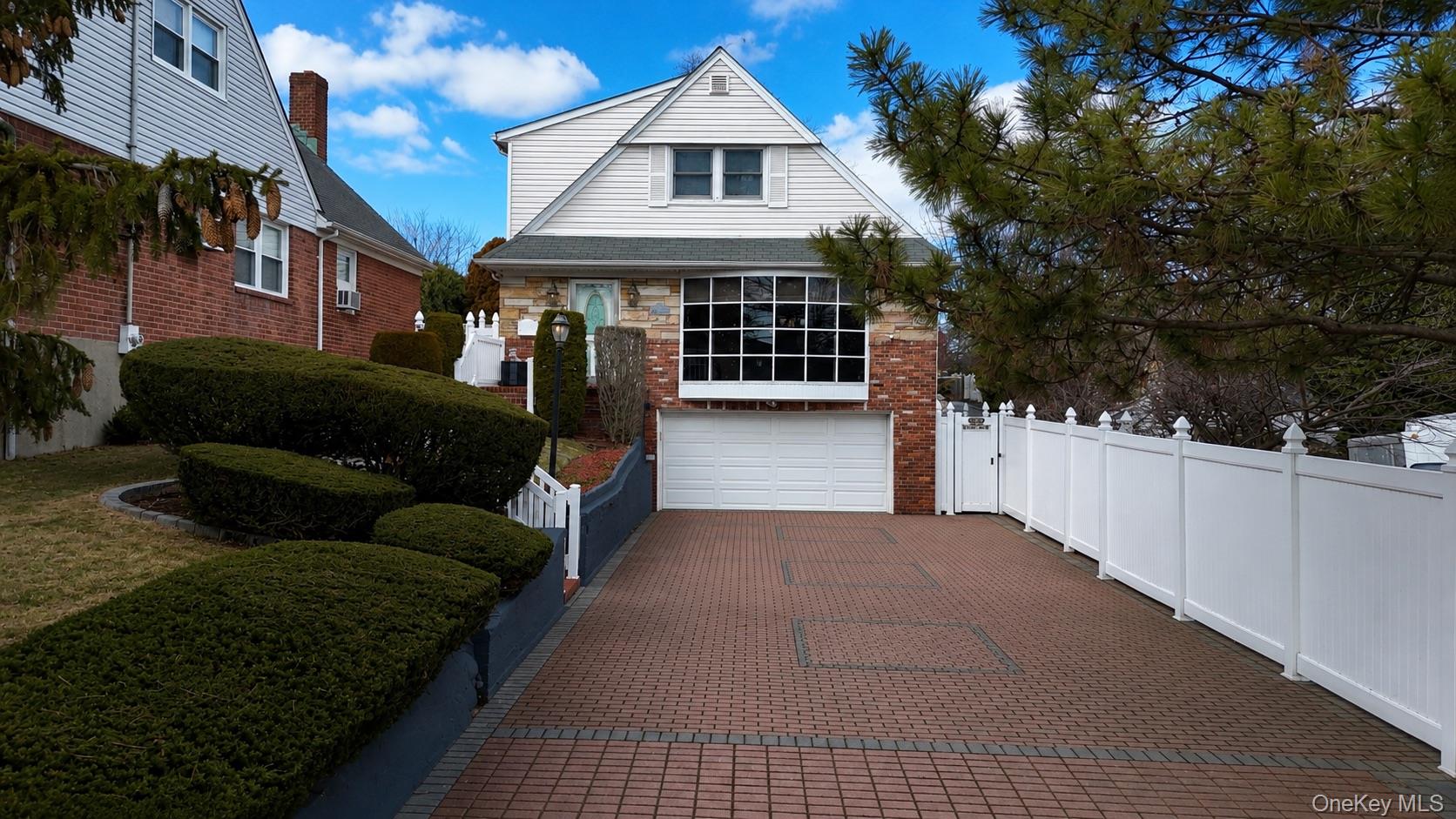 19611 Pompeii Avenue, Hollis NY 11423