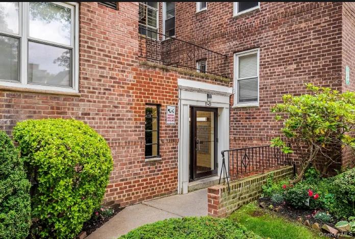 3965 51st Street Unit 1C, Woodside NY 11377