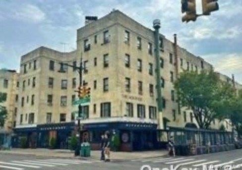 21-78 35 Street Unit 5F, Astoria NY 11105