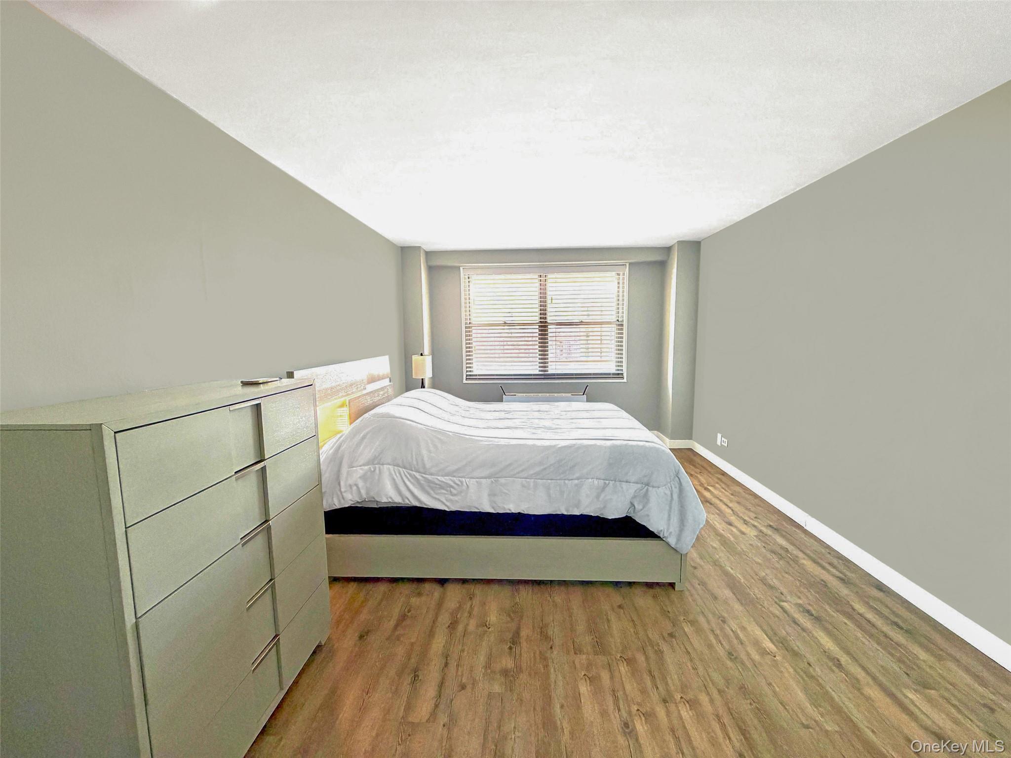 61-20 Grand Central Parkway Unit A1008, Forest Hills NY 11375