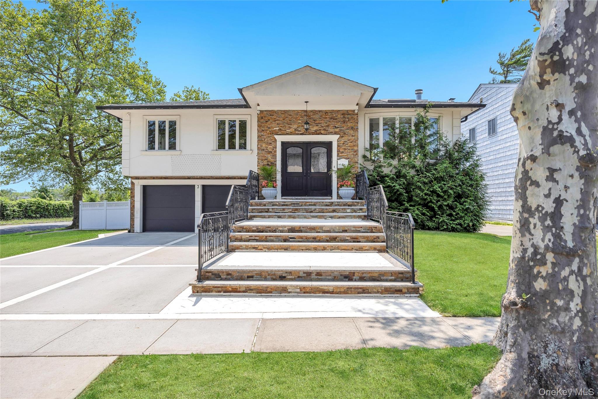 2 Valley Greens Drive, North Woodmere NY 11581