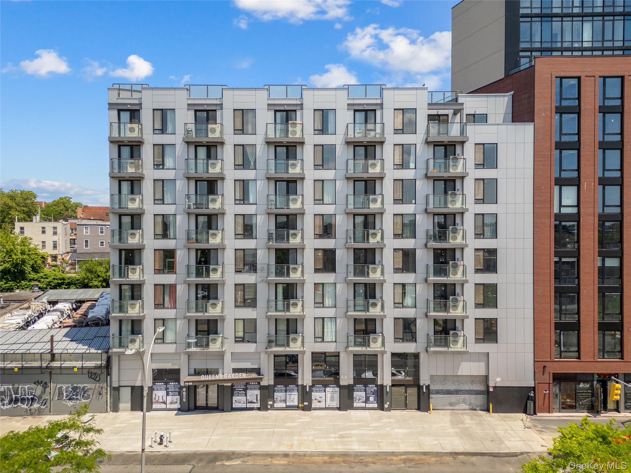 70-65 Queens Boulevard Unit 8I, Woodside NY 11377