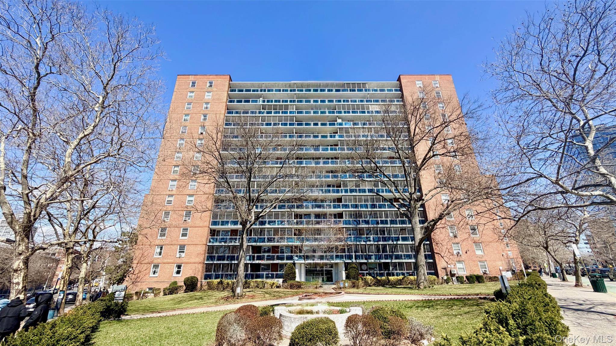 9707 63rd Road Unit 8G, Rego Park NY 11374
